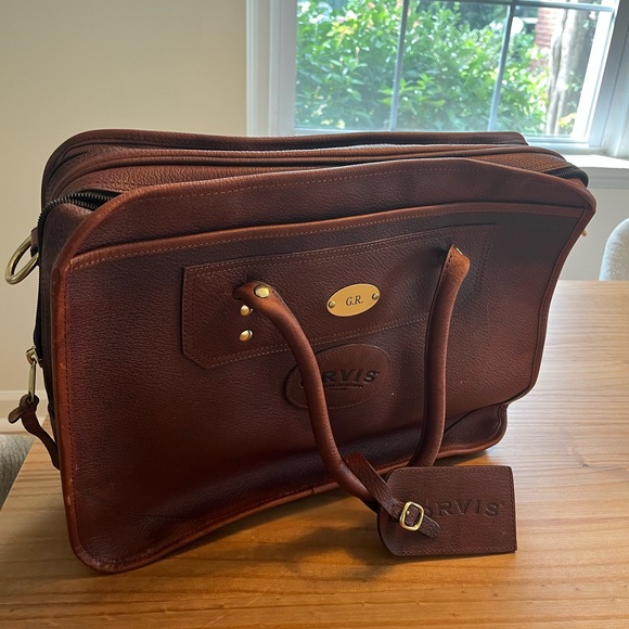 Orvis Other - Orvis Chestnut Brown Leather Briefcase with Brass Accents